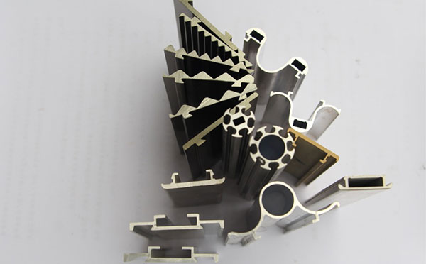 鋁型材擠壓 鋁型材擠壓